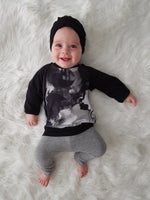 Blackroom Raglan